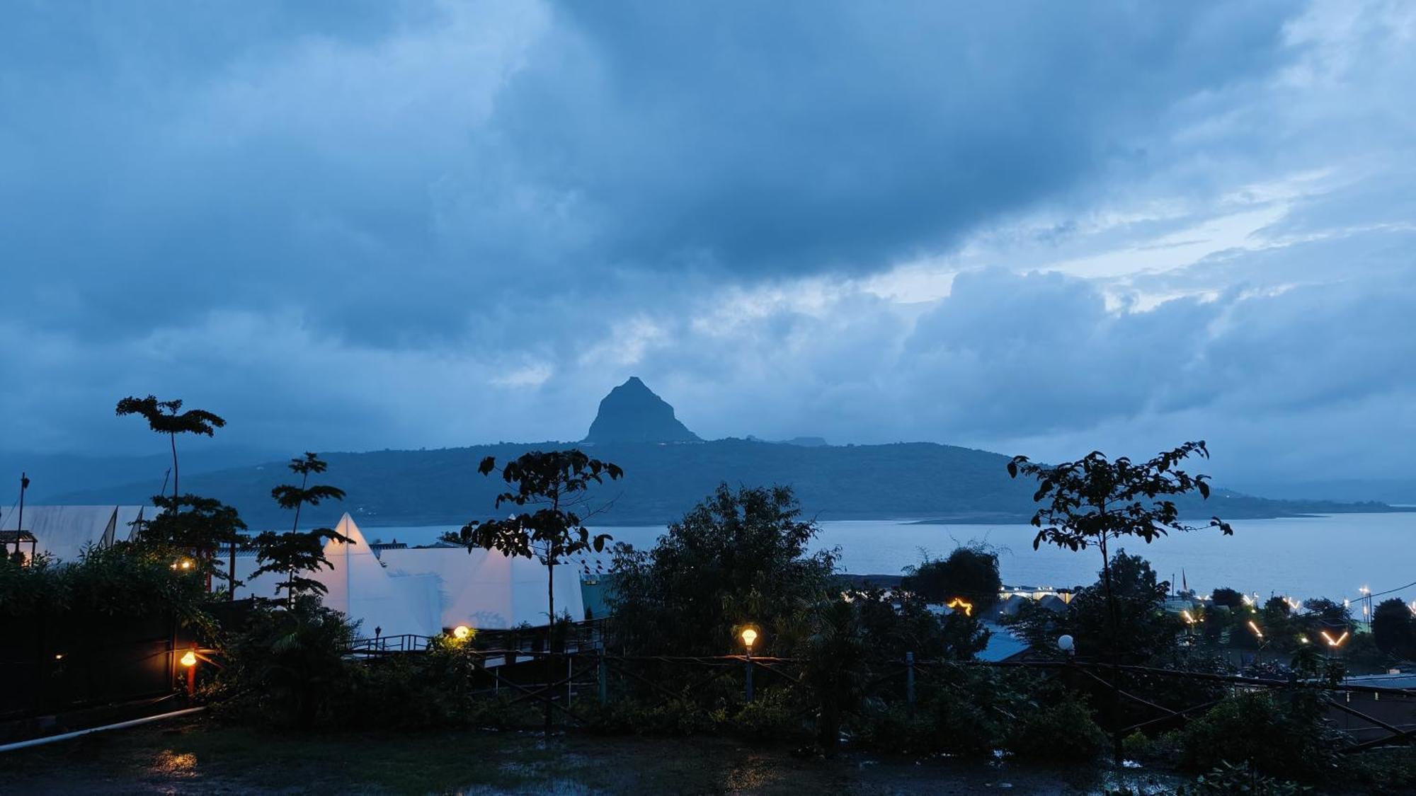 Shelby Pawana Lake Cottages & Camping Tents Lonavla Zewnętrze zdjęcie